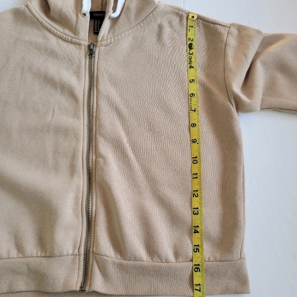 Forever 21 Cropped Hoodie. - Picture 4 of 7